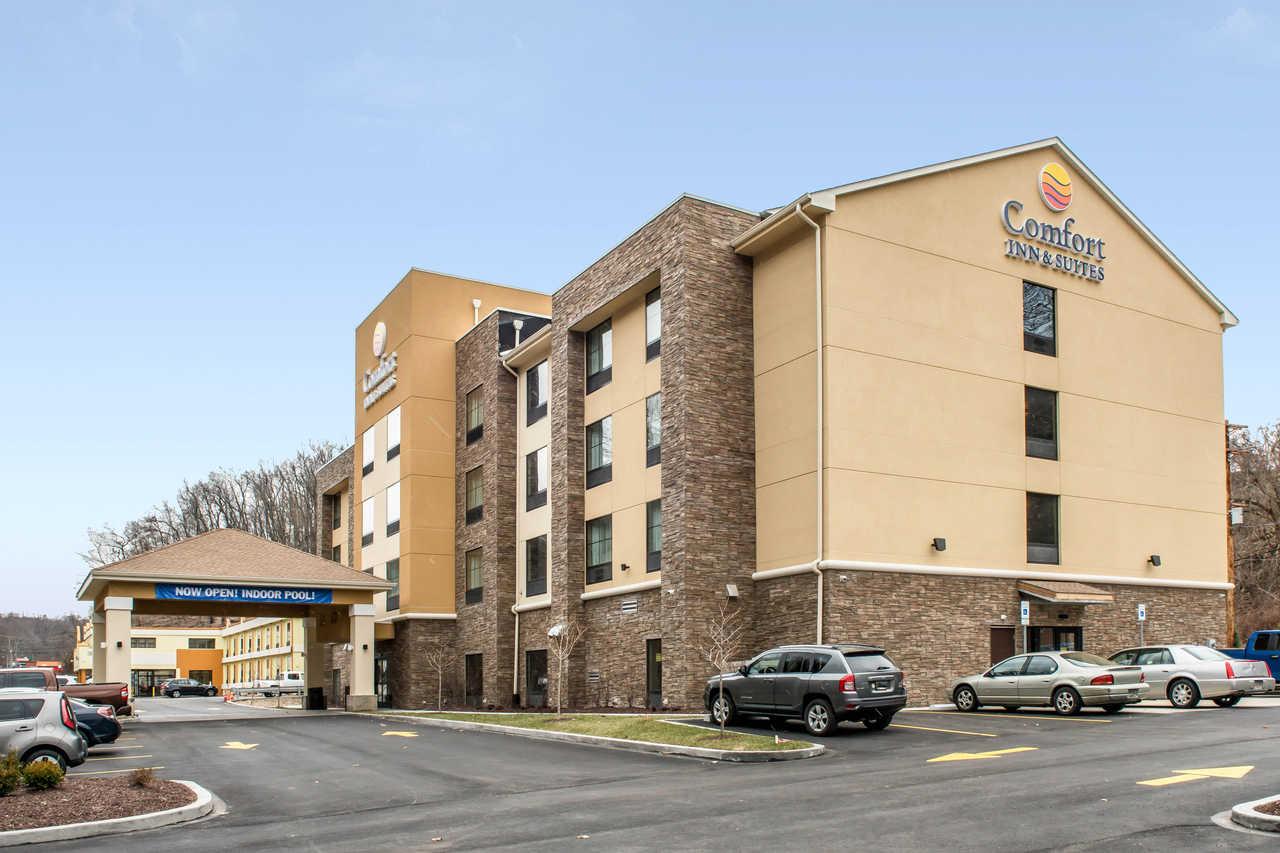 Comfort Inn & Suites Pittsburgh South Exterior photo